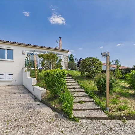 Maison Pour 2 Adultes Et 2 Enfants Avec Jardin